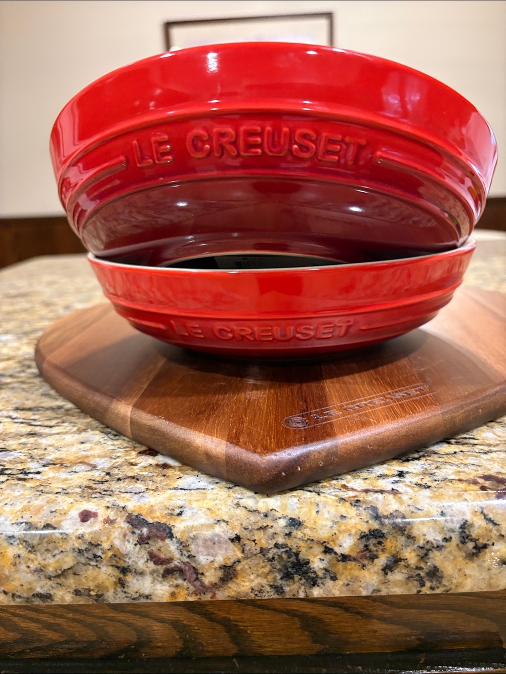Le Creuset 20cm Deep Round Dish Cerise, Set of 2